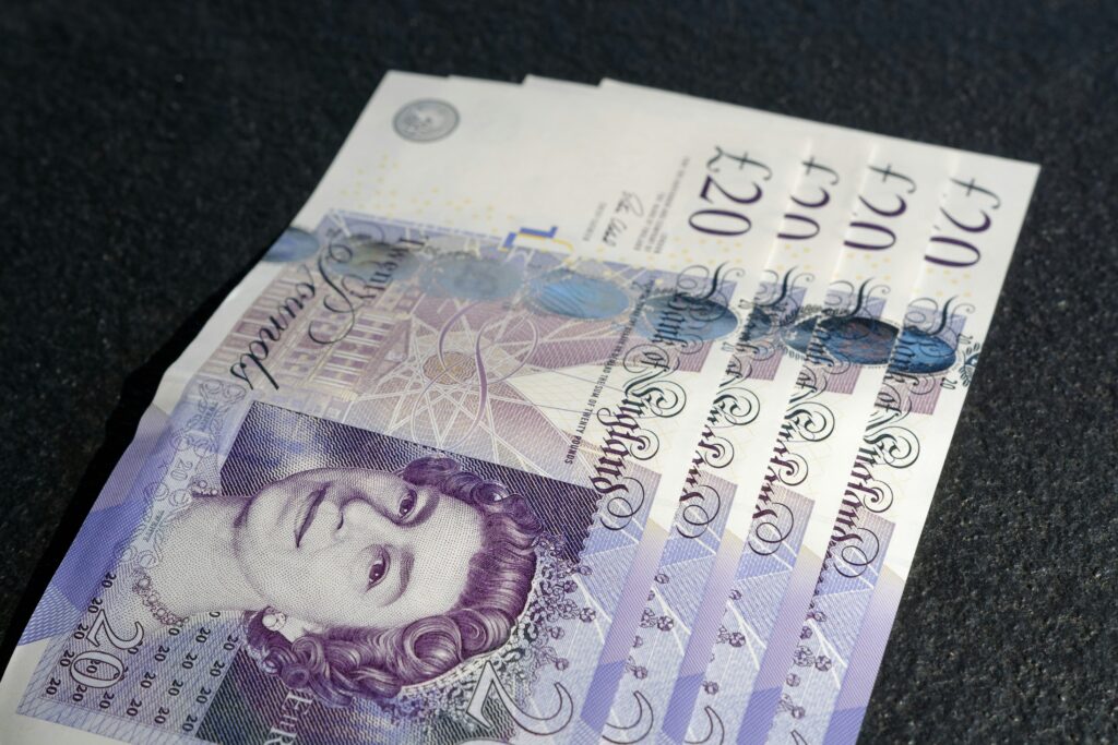 A fan of twenty pound notes